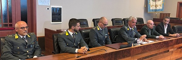 Maxi truffa alle pubbliche amministrazioni abruzzesi: 11 indagati per fideiussioni false